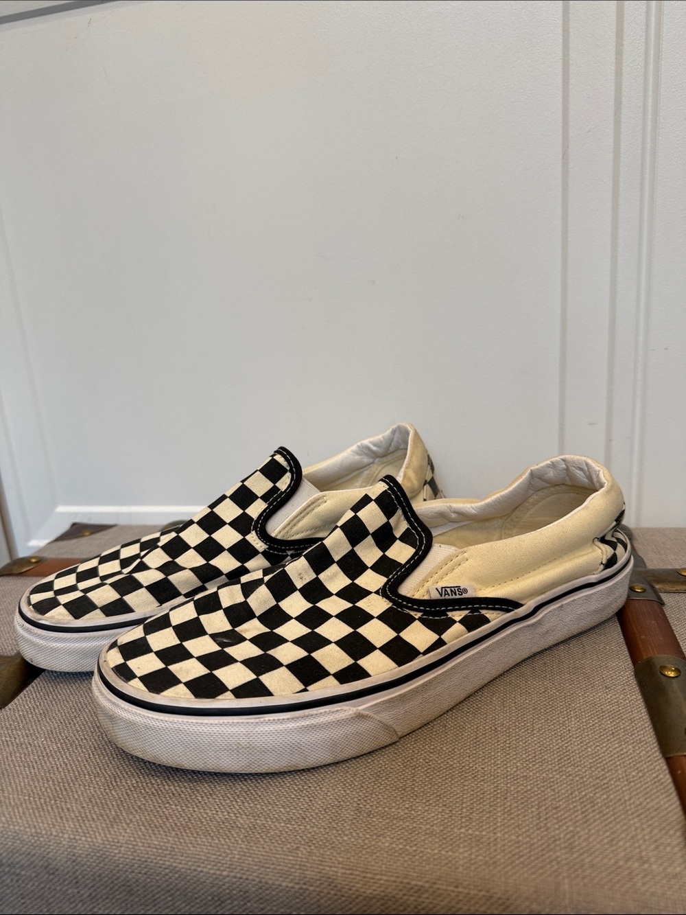 VANS CHECKERBOARD SLIP ON CANVAS SNEAKERS WOMENS 9.5